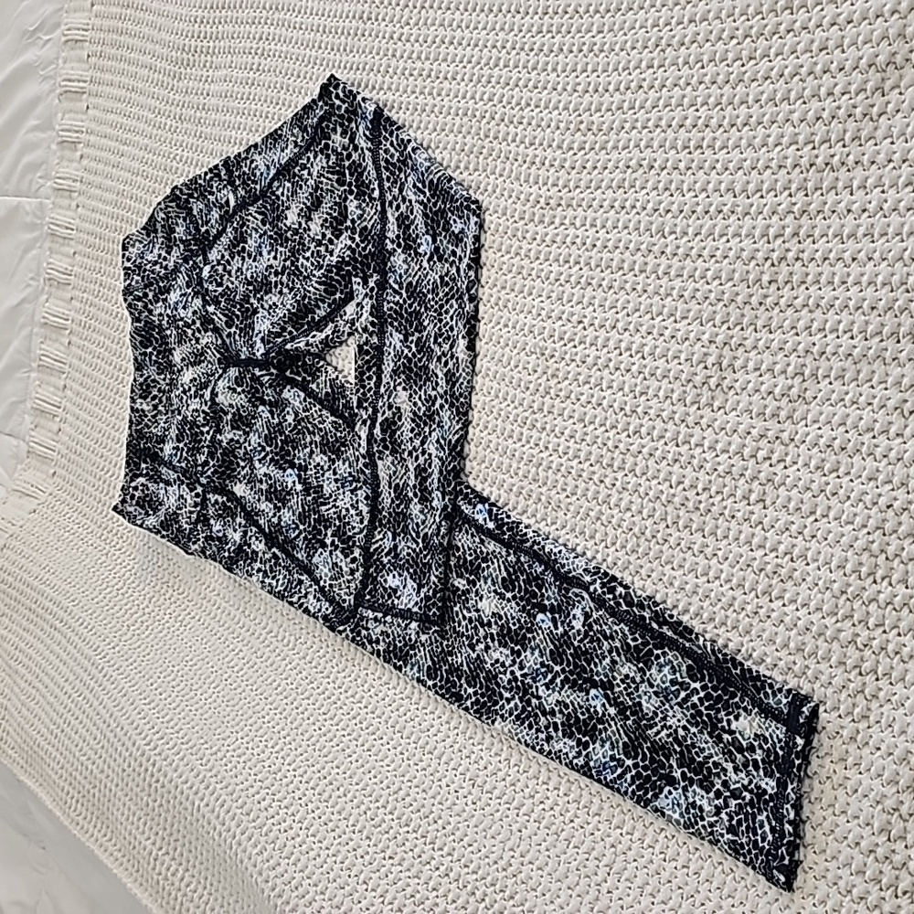 Leggings - Picture 2 of 8